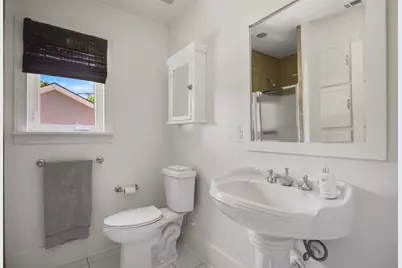 710 Newell Avenue, Dallas, TX 75223 - Photo 17