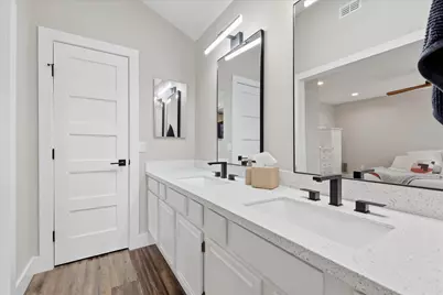 411 Lake Vista E, Highland Village, TX 75077 - Photo 19
