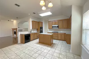 1090 Colleton Ln, Frisco, TX 75034 - Photo 7