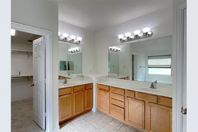 1090 Colleton Lane, Frisco, TX 75034 - Photo 15