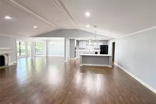 11083 Erhard Dr, Dallas, TX 75228 - Photo 5