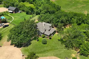 133 E View Ct, Double Oak, TX 75077 - Photo 3