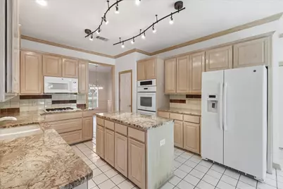 133 E View Court, Double Oak, TX 75077 - Photo 15