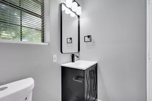 772 Fernwood St, Fort Worth, TX 76114 - Photo 11
