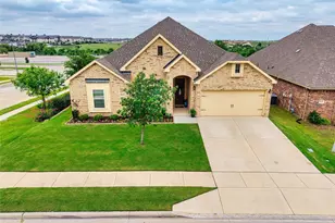 8628 Cloudyway Dr, Fort Worth, TX 76123 - Photo 27