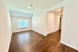 429 Cooper St, Argyle, TX 76226 - Photo 5
