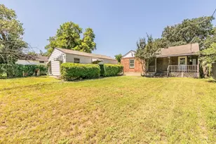 3241 Sandage Ave, Fort Worth, TX 76109 - Photo 21