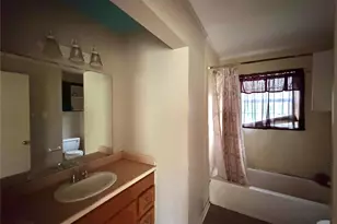 506 Edmonson Ave, Athens, TX 75751 - Photo 9