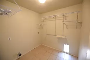 9015 San Leandro Dr, Dallas, TX 75218 - Photo 13