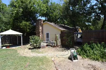 9015 San Leandro Drive, Dallas, TX 75218 - Photo 15