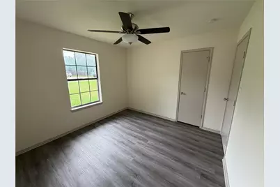 305 Lois Street, Roanoke, TX 76262 - Photo 7