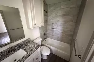 305 Lois St, Roanoke, TX 76262 - Photo 15