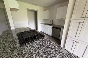 305 Lois St, Roanoke, TX 76262 - Photo 5