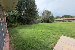 305 Lois St, Roanoke, TX 76262 - Photo 17