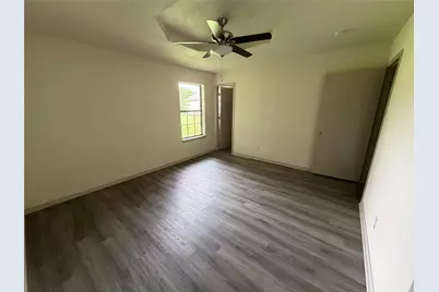 305 Lois Street, Roanoke, TX 76262 - Photo 11