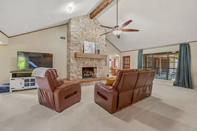 1014 N Charlotte Avenue, Stephenville, TX 76401 - Photo 5