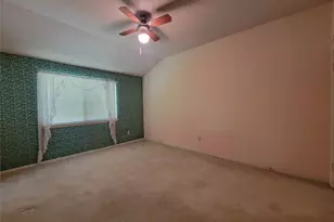 630 Country View Ln, Garland, TX 75043 - Photo 15