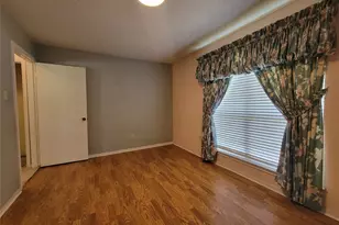 630 Country View Ln, Garland, TX 75043 - Photo 13
