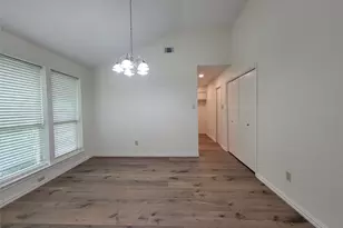 630 Country View Ln, Garland, TX 75043 - Photo 5
