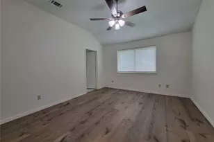 630 Country View Ln, Garland, TX 75043 - Photo 13