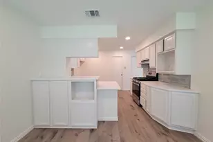 630 Country View Ln, Garland, TX 75043 - Photo 9