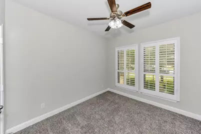933 E 5th Street, Springtown, TX 76082 - Photo 17