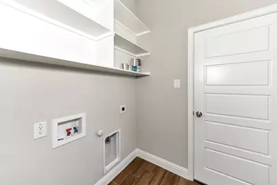 933 E 5th Street, Springtown, TX 76082 - Photo 23