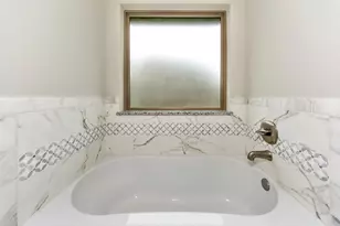 933 E 5th St, Springtown, TX 76082 - Photo 13