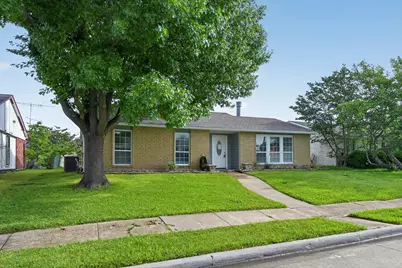 9017 Millwood Drive, Rowlett, TX 75088 - Photo 3
