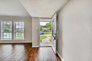 9017 Millwood Dr, Rowlett, TX 75088 - Photo 5
