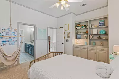 819 Hills Creek Drive, McKinney, TX 75072 - Photo 23