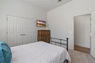 819 Hills Creek Dr, McKinney, TX 75072 - Photo 15