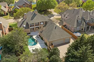 819 Hills Creek Dr, McKinney, TX 75072 - Photo 17