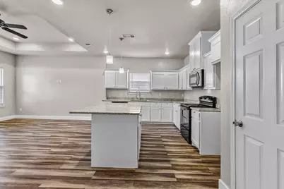 4210 Park Street, Greenville, TX 75401 - Photo 9
