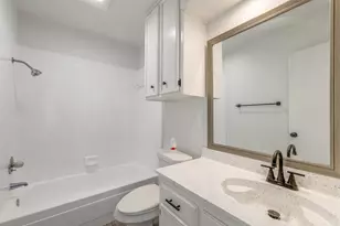 2428 Summer Pl Dr, Arlington, TX 76014 - Photo 11