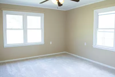 918 S Varella Street, Mexia, TX 76667 - Photo 13