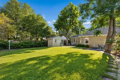 9966 Coppedge Lane, Dallas, TX 75220 - Photo 35