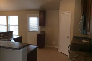 2824 Stonewall Ln, Fort Worth, TX 76123 - Photo 3