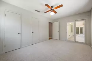 815 Vail Dr, Arlington, TX 76012 - Photo 25