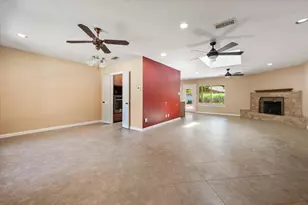 815 Vail Dr, Arlington, TX 76012 - Photo 9