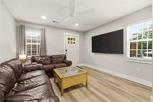 5701 Velasco Ave, Dallas, TX 75206 - Photo 29