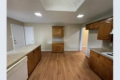 407 Hillcroft Circle, Duncanville, TX 75137 - Photo 5