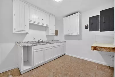 936 E Highway 199, Springtown, TX 76082 - Photo 25