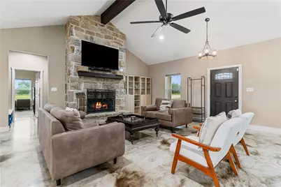 139 Kriston Lane, Springtown, TX 76082 - Photo 7