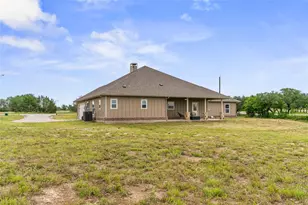 139 Kriston Ln, Springtown, TX 76082 - Photo 33