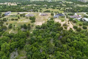 139 Kriston Ln, Springtown, TX 76082 - Photo 37