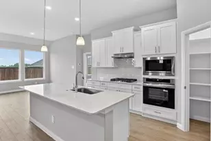 3285 Grayton St, Grand Prairie, TX 76065 - Photo 3