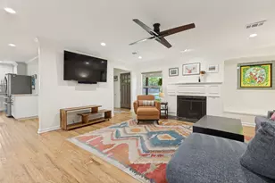 9938 Losa Dr, Dallas, TX 75218 - Photo 5