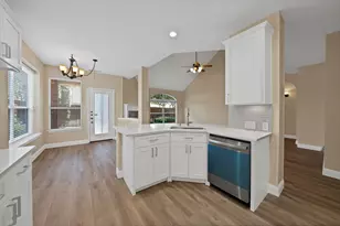 18638 Tall Oak Dr, Dallas, TX 75287 - Photo 3