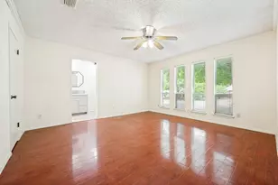 3544 Esplendor Ave, Irving, TX 75062 - Photo 13